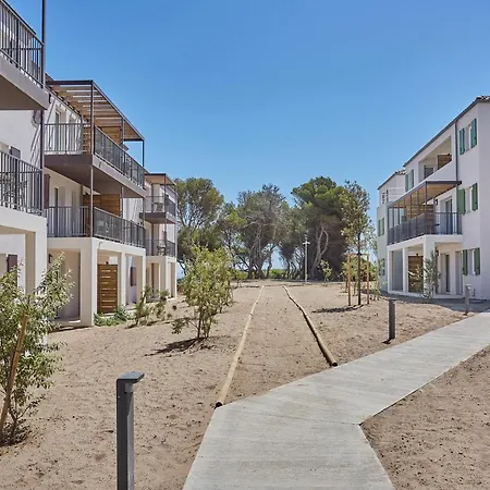 Apartment Newly Built Near The *