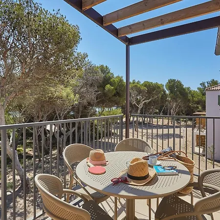 Newly Built Near The Hyères
